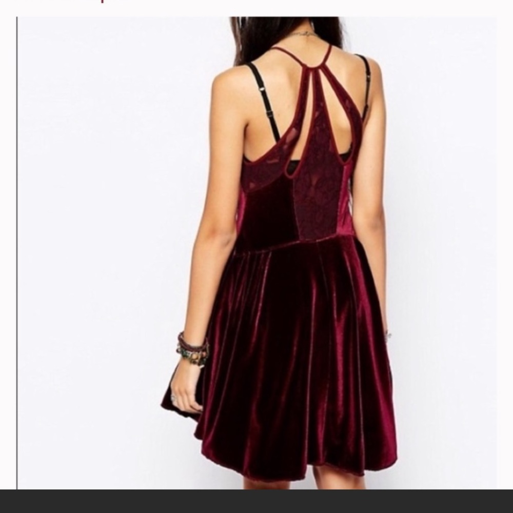 Free People Intimately Nightshade Velvet & Lace Halter Dress In Deep Cherry-NWT! - Picture 4 of 16